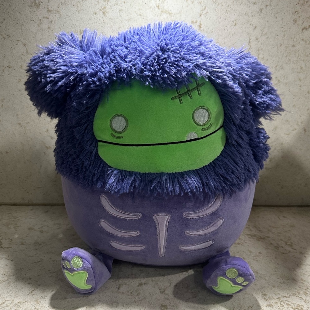 Zombie Benny 12” Select Series Squishmallow *BNWT*